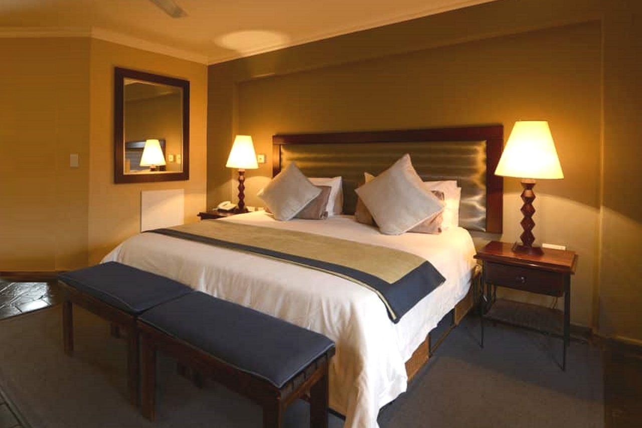 วาฬซอง โฮเต็ล แอนด์ สปา Hotel เพลตเตนเบิร์กเบย์ ภายนอก รูปภาพ
